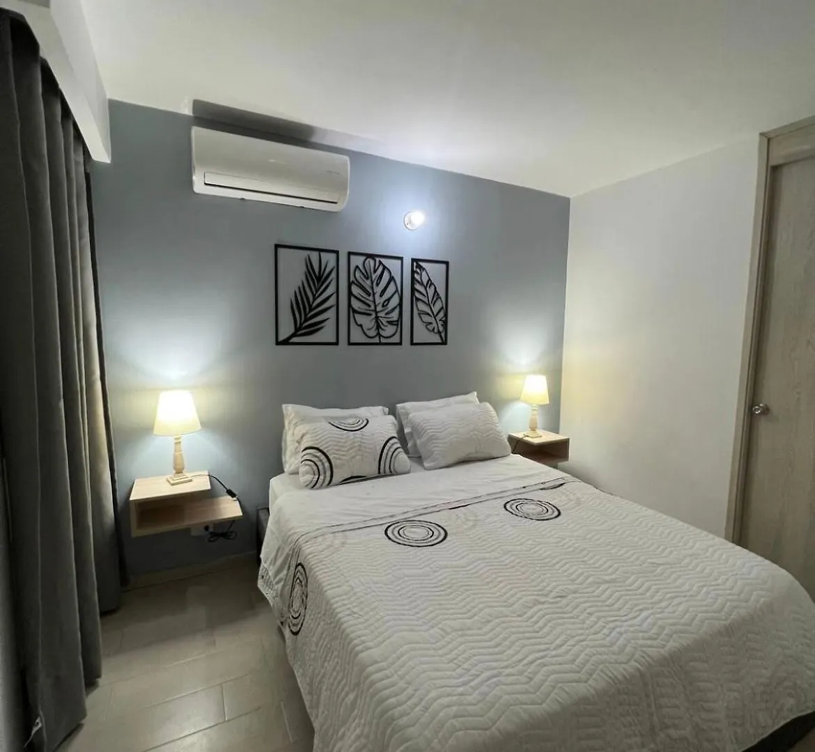 Nice Apartment With Sea View location